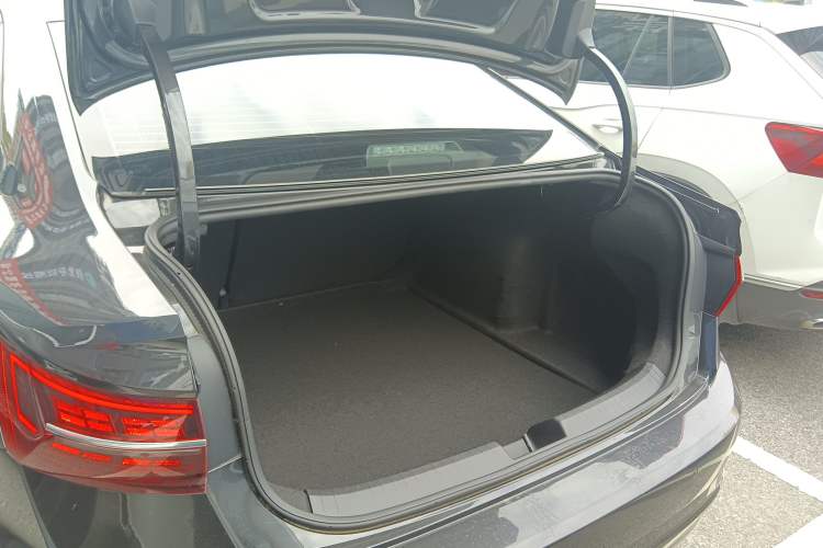 Used Volkswagen Sagitar 2021 280TSI DSG Excellence Edition
