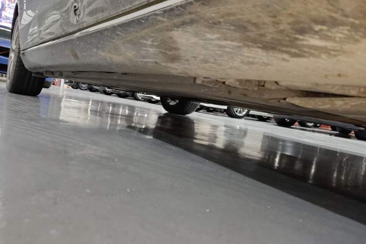 Used Mercedes-Benz E-Class 2018 Facelift E 300 L Luxury Edition
