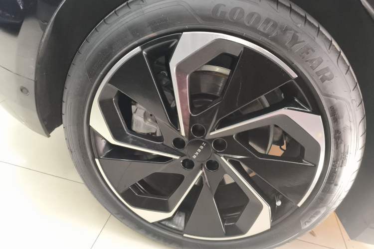 Used Zeekr 001 2023 WE Edition 100 kWh