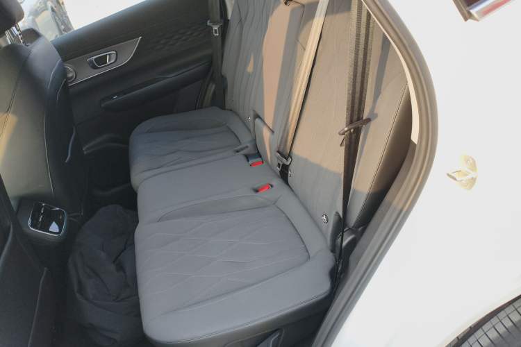 Used Chery Fengyun T8 2025 1.5T 130 km Luxury Edition 5-Seater