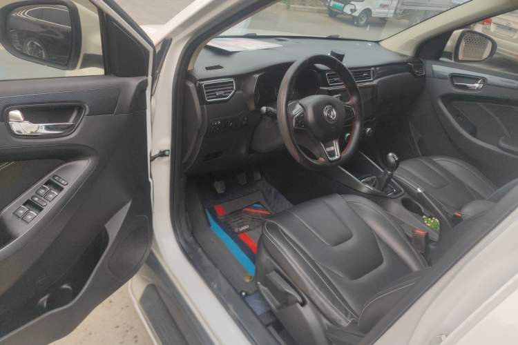 Used Dongfeng Fengon 580 2018 1.8L Manual Comfort Model
