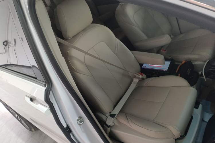 Used Buick GL8 2022 ES Landtrek 653T Comfort Edition
