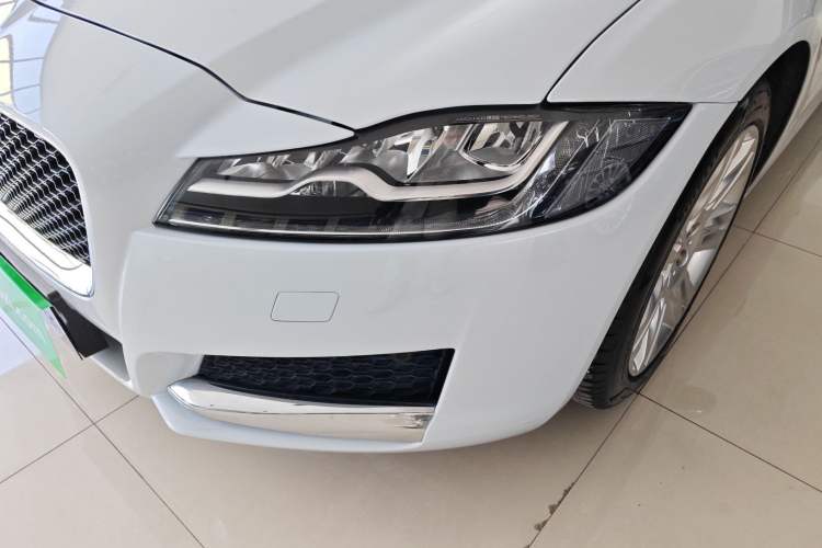 Used Jaguar XFL 2018 XFL 2.0T 250 PS Luxury Edition