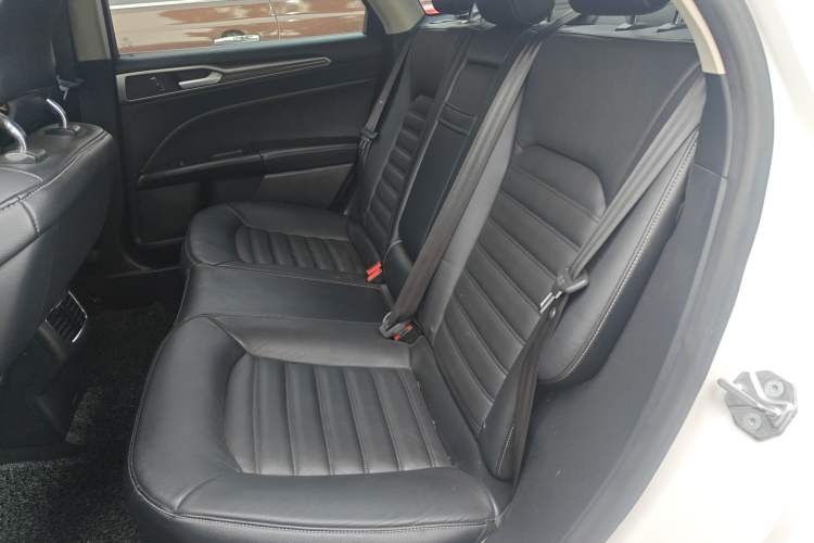 Used Ford Mondeo 2017 EcoBoost 180 Stylish Model
