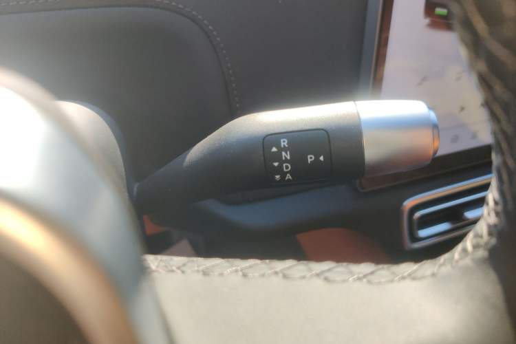 Used Li Auto L8 2023 Air model
