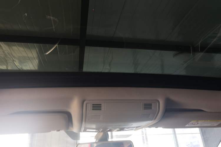 Used Volkswagen Tacqua 2023 200TSI DSG Joy-Connect Edition