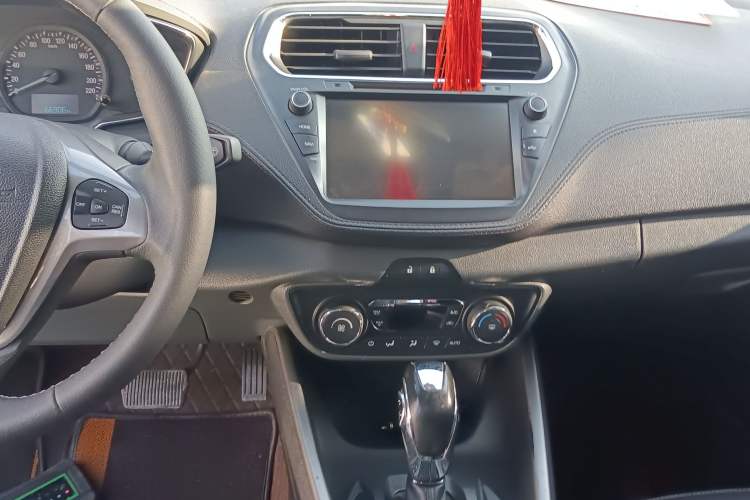 Used Ford Escort 2017 Happiness Edition 1.5L Automatic Fashion Version