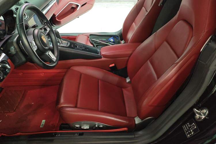 Used Porsche 718 2018 Boxster 2.0T
