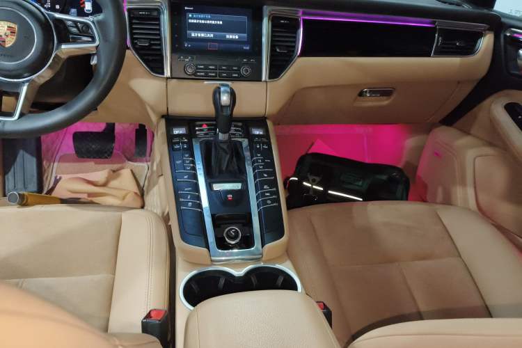 Used Porsche Macan 2017 Macan 2.0T
