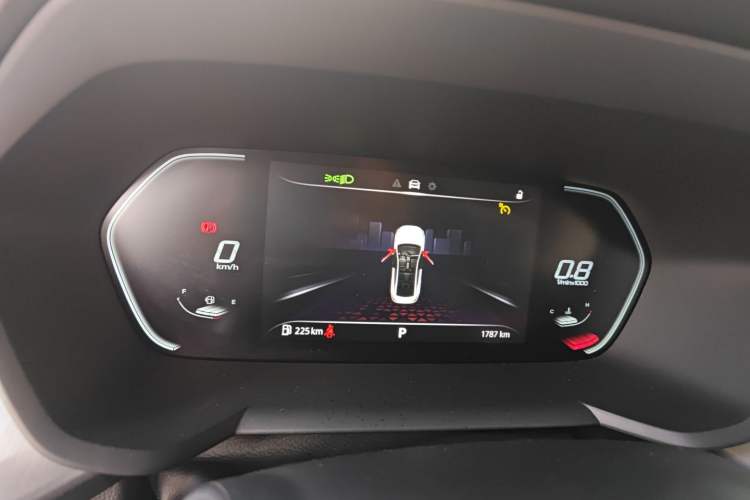 Used MG 5 2022 180 DVVT CVT Youth Luxury Edition
