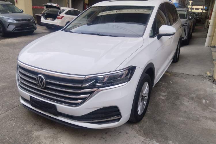 Used Volkswagen Viloran 2020 330TSI Business Edition
