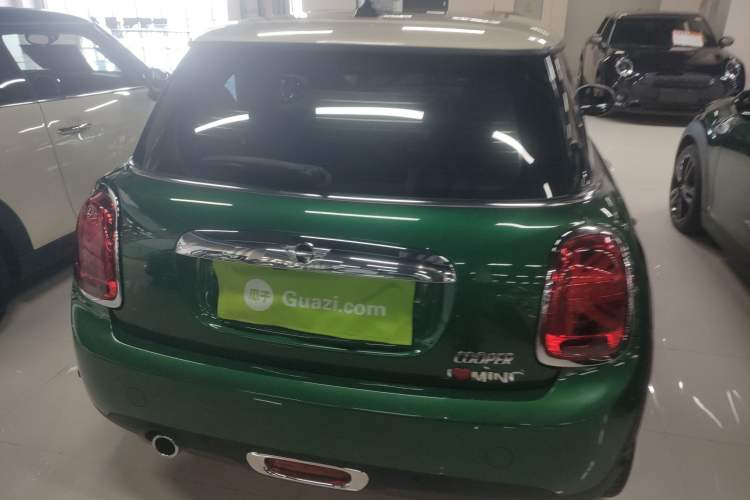 Used  MINI 2019 1.5T COOPER Artist
