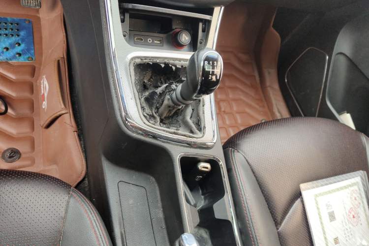 Used Baojun 560 2016 1.5T Manual Luxury Version