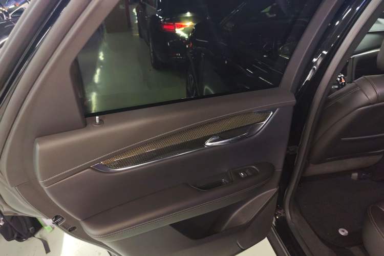 Used Cadillac XT5 2022 2.0T Four-Wheel Drive Luxury Version (Hummingbird Edition)
