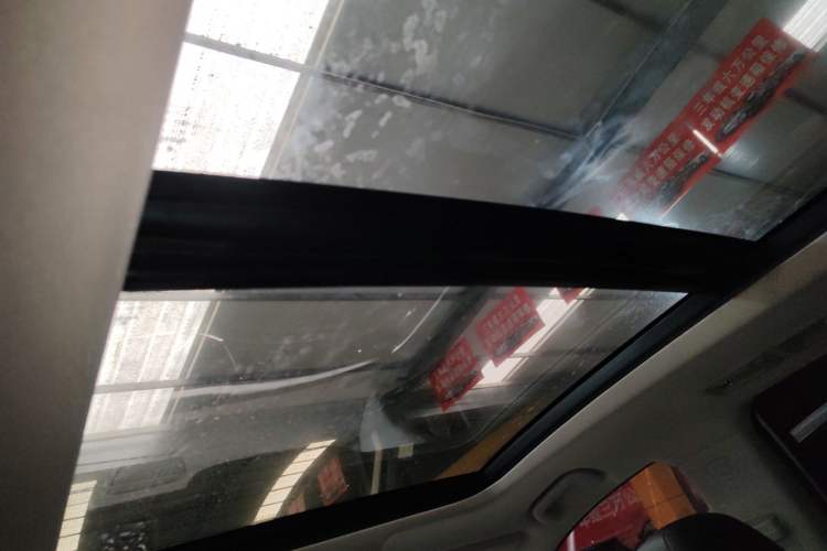 Used GAC Trumpchi GS8 2017 320T Two-Wheel Drive Luxury Smart Connectivity Version (7 Seats)
