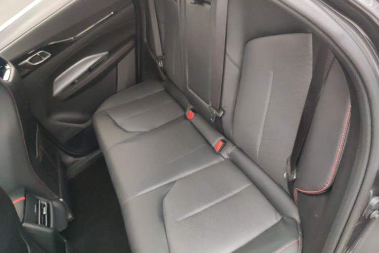 Used Oshan Z6 2022 Blue Whale 1.5T DCT Smart Edition Urban Version