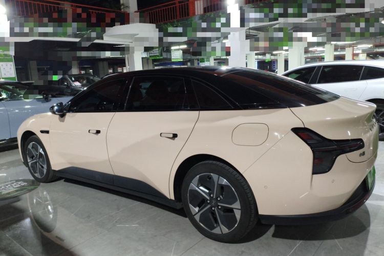 Used XPeng MONA M03 2024 620 with Ultra-Long Range
