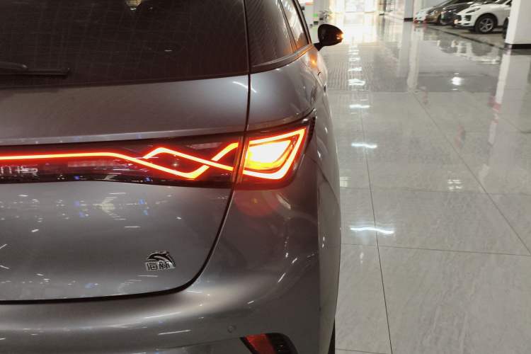 Used BYD Dolphin 2023 420 km Free Version