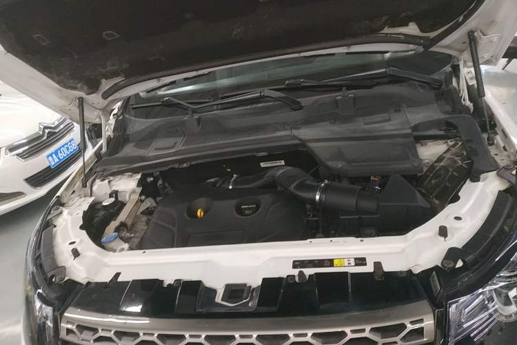 Used Land Rover Discovery Sport 2016 2.0T SE
