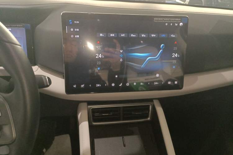 Used BYD Yuan UP 2025 Intelligent Driving Version 401 km Beyond-Range Edition