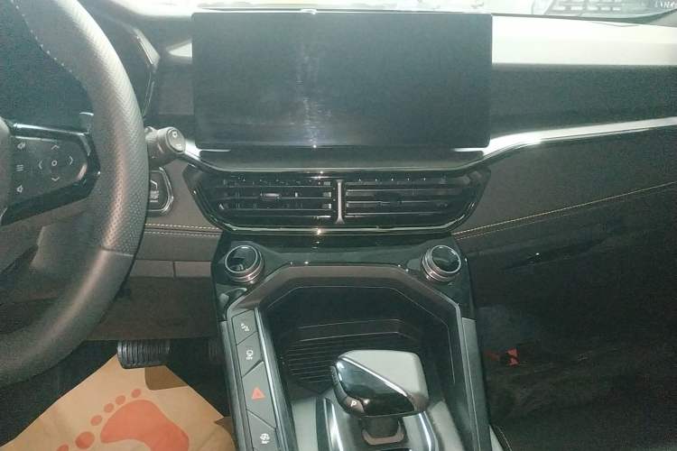 Used Lynk & Co 06 2023 Remix 1.5T Dynamic Halo
