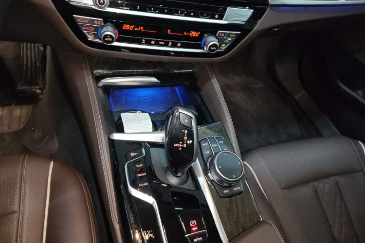 Used BMW 5 Series 2022 Second Facelift 525Li Luxury Package