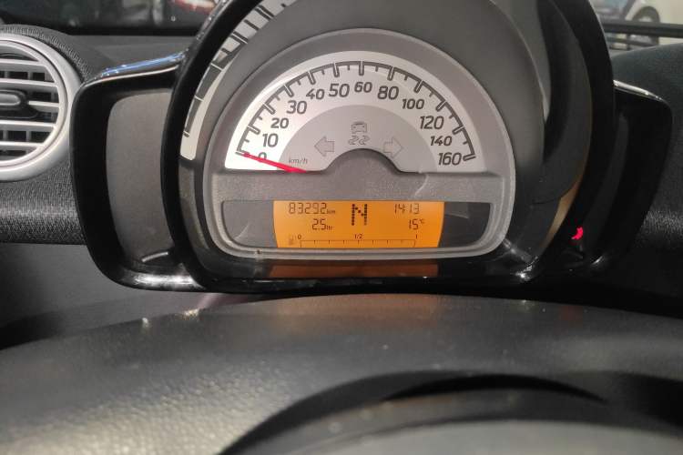 Used  fortwo 2014 1.0 MHD Hardtop New Year Special Edition
