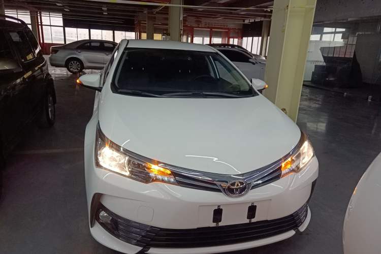 Used Toyota Corolla 2017 Revised Version 1.2T S-CVT GL