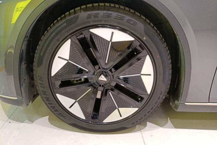 Used  SL03 2022 1.5L 1200 Extended-Range Version
