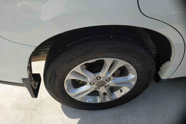 Used Haval M6 2017 1.5T Automatic Two-Wheel Drive Elite Model
