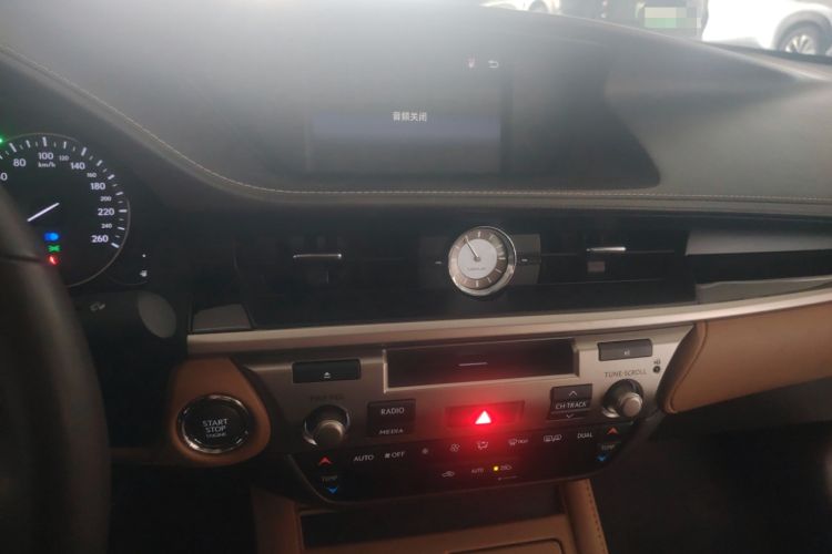 Used Lexus ES 2016 200 Midnight Special Limited Edition
