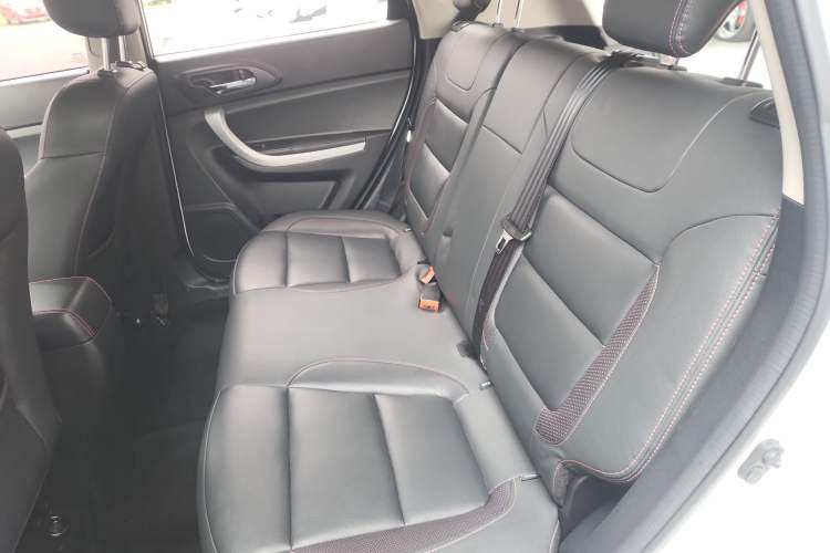 Used Changan CS35 2016 1.6L Manual Luxury Model China V Standard