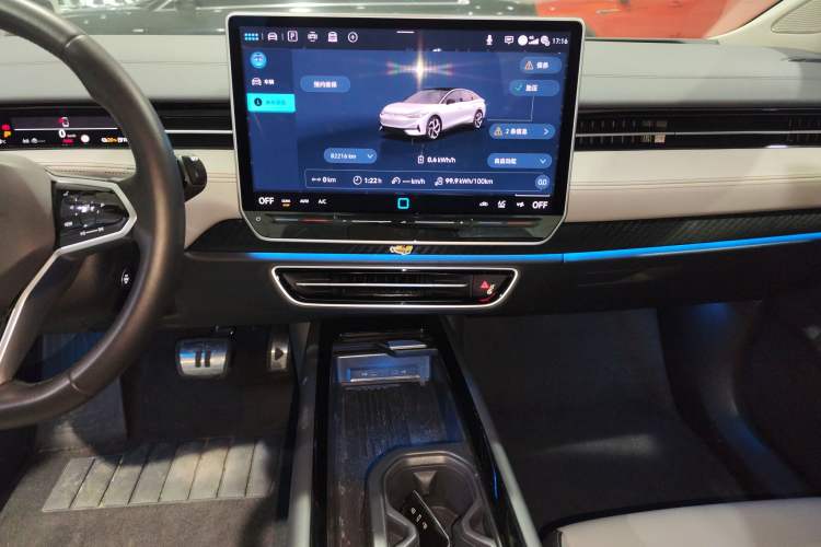 Used Volkswagen ID.7 VIZZION 2024 AIR model
