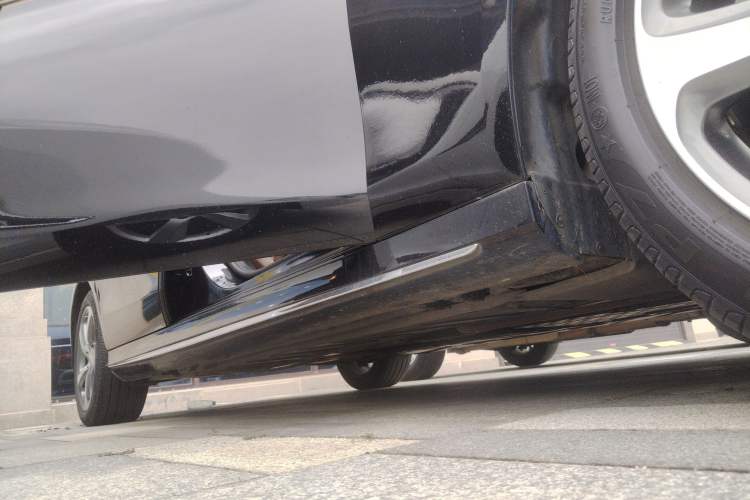 Used Mercedes-Benz E-Class 2019 Restyled E 300 L Sport Luxury Edition