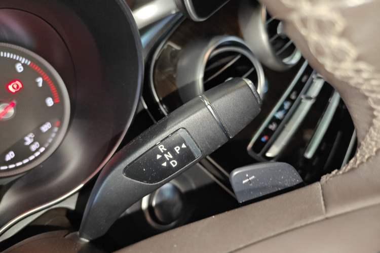 Used Mercedes-Benz GLC 2017 GLC 260 4MATIC Dynamic Edition
