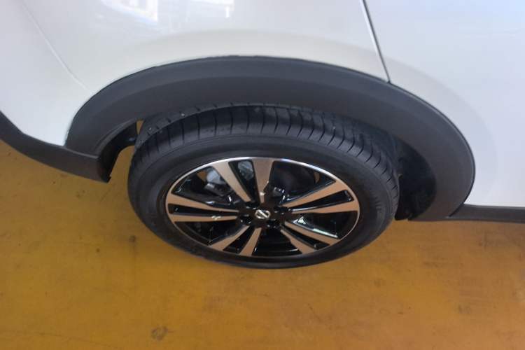 Used Nissan Kicks 2020 1.5L XV CVT Smart Connect Luxury Edition
