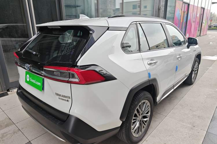 Used Toyota Wildlander 2023 Dual-Motor 2.5L E-CVT Four-Wheel Drive Prestige Edition
