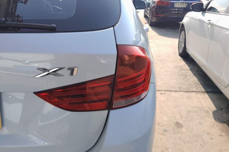 Used BMW X1 2015 sDrive18i Fashion Upgrade Edition
