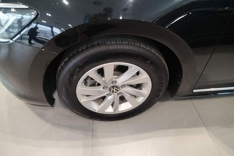 Used Volkswagen Passat 2024 280TSI Business Edition
