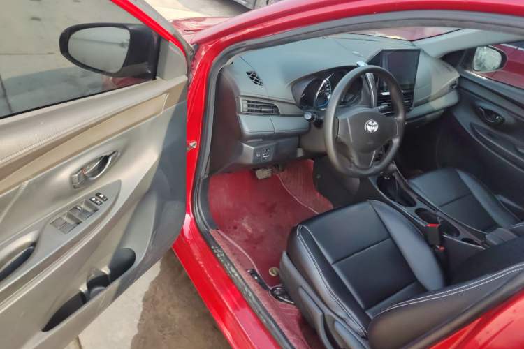 Used Toyota Vios 2014 1.5L Automatic ZhiShang Edition
