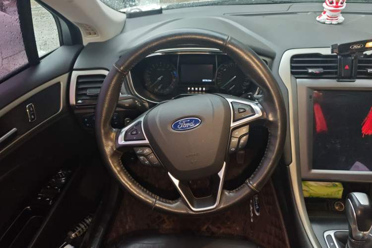 Used Ford Mondeo 2013 2.0L GTDi 200 Fashion Edition