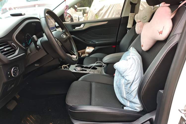 Used Ford Focus 2020 Sedan EcoBoost 180 Automatic Trend Edition