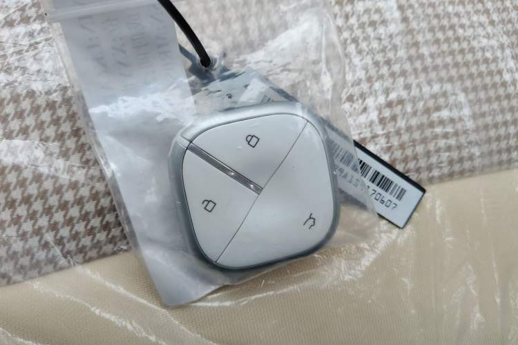 Used Wuling Hongguang MINIEV 2025 Four-Door Version Zhenxiang+ Edition