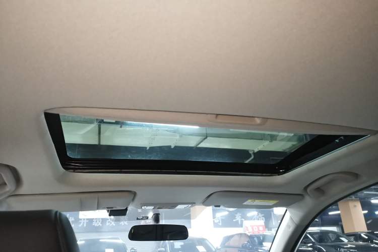 Used Honda Envix 2022 180TURBO CVT Comfort Version