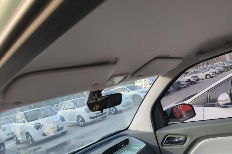 Used Wuling Hongguang MINIEV 2021 Macaron Fashion Model Lithium Iron Phosphate
