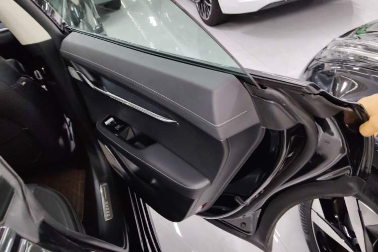 Used Zeekr 001 2022 Ultra-Long Range Single-Motor WE Version
