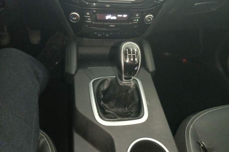 Used Geely Auto Vision X6 2016 1.8L Manual Luxury Edition