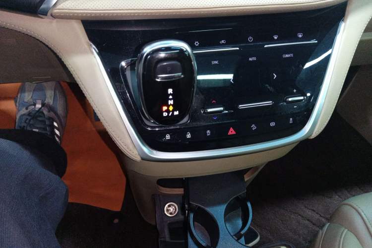 Used Buick GL8 2020 ES Land Cruiser 653T Luxury Edition
