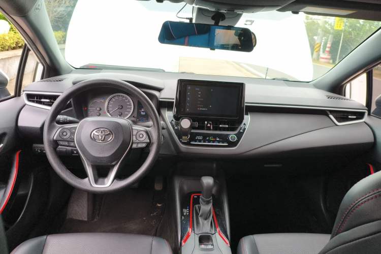 Used Toyota Levin 2022 Dual-Motor 1.8H E-CVT Sport Edition
