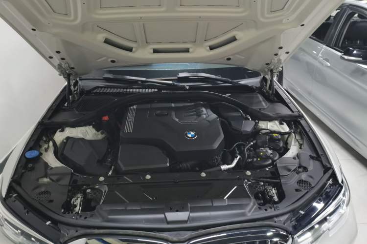 Used BMW 3 Series 2020 325Li First Edition
